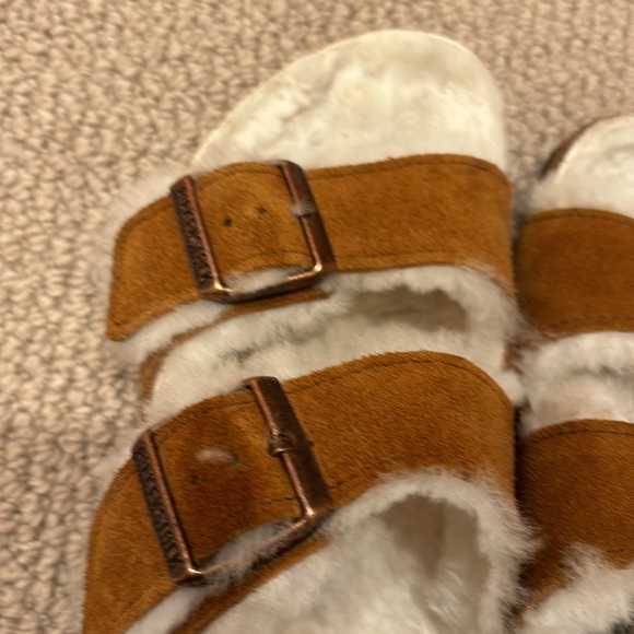 Birkenstocks sz 38 - Picture 2 of 6